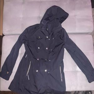 Women’s Rain Jacket